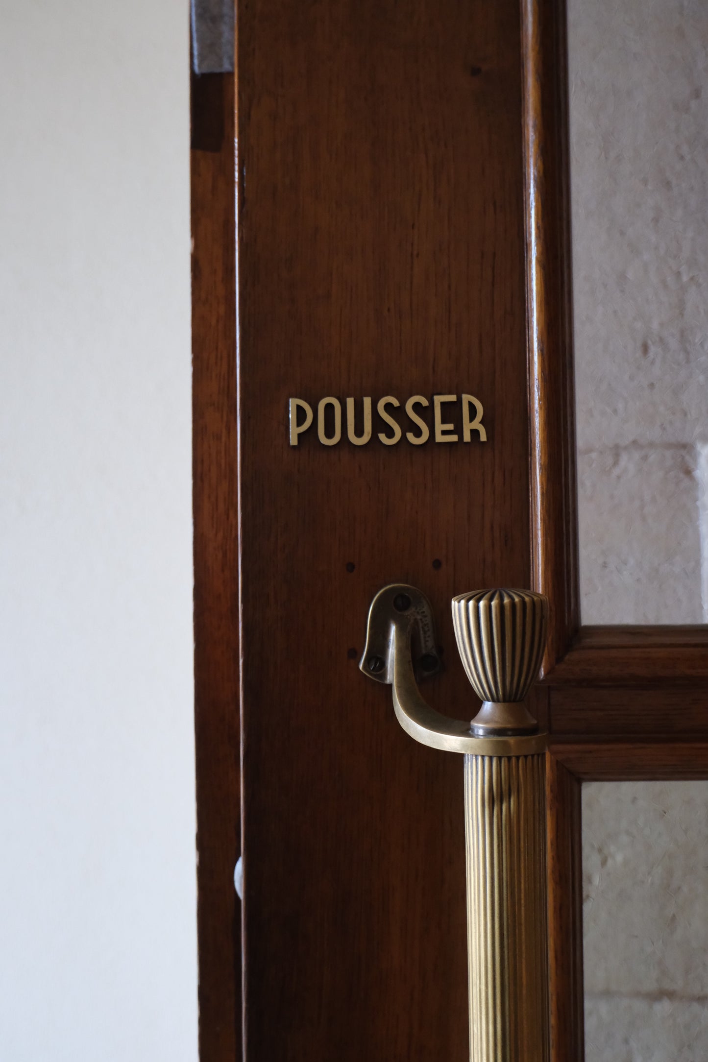 Pousser