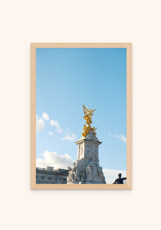 Crowned In Gold - Art Spectrum