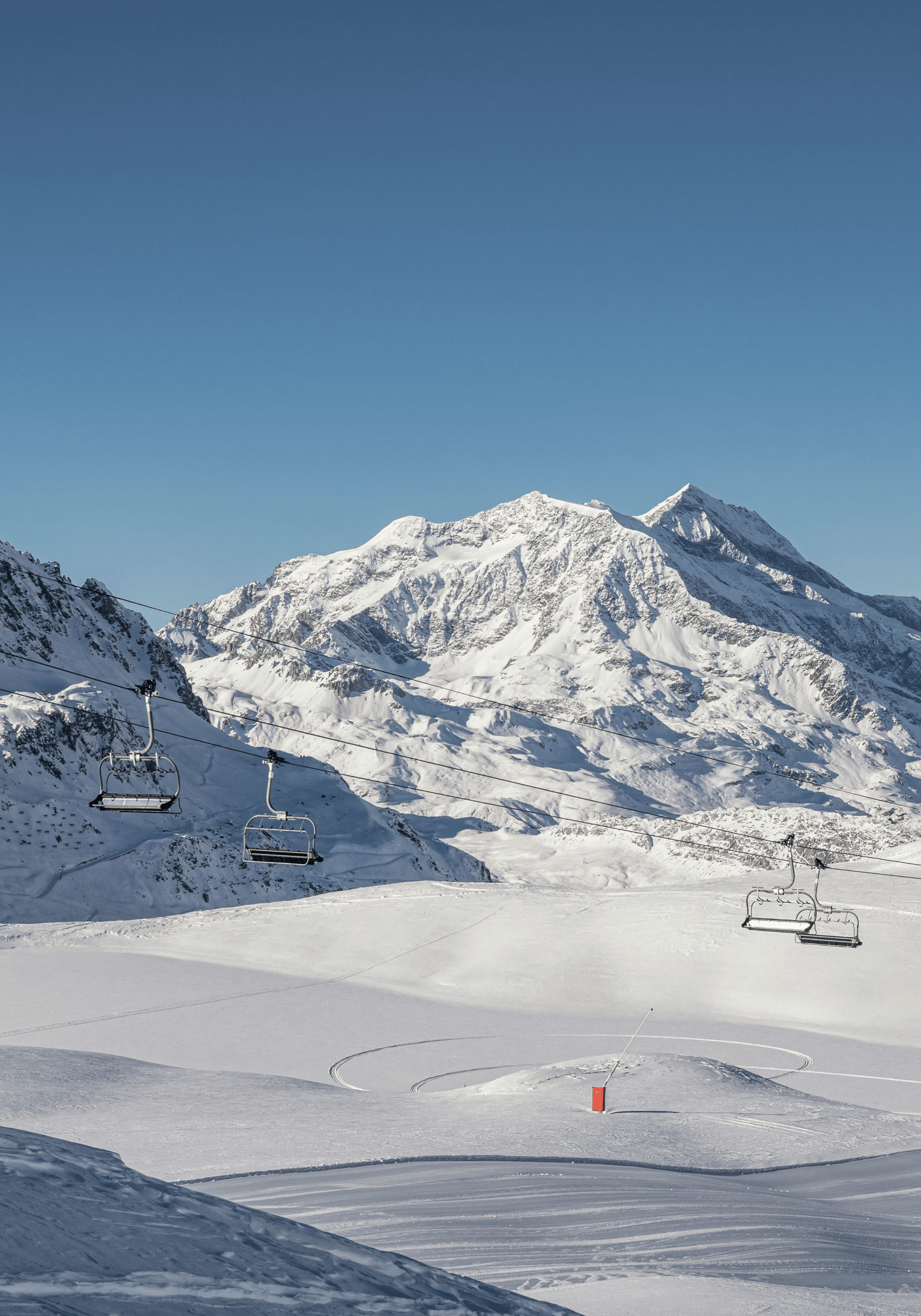 Ski Mountains 2 - Art Spectrum